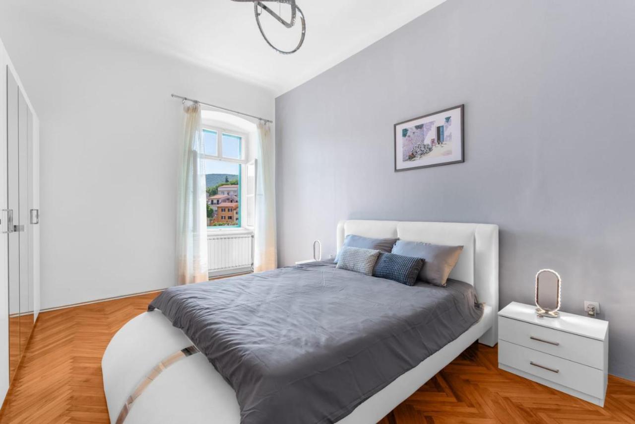 Apartmani Ella Рабац Экстерьер фото