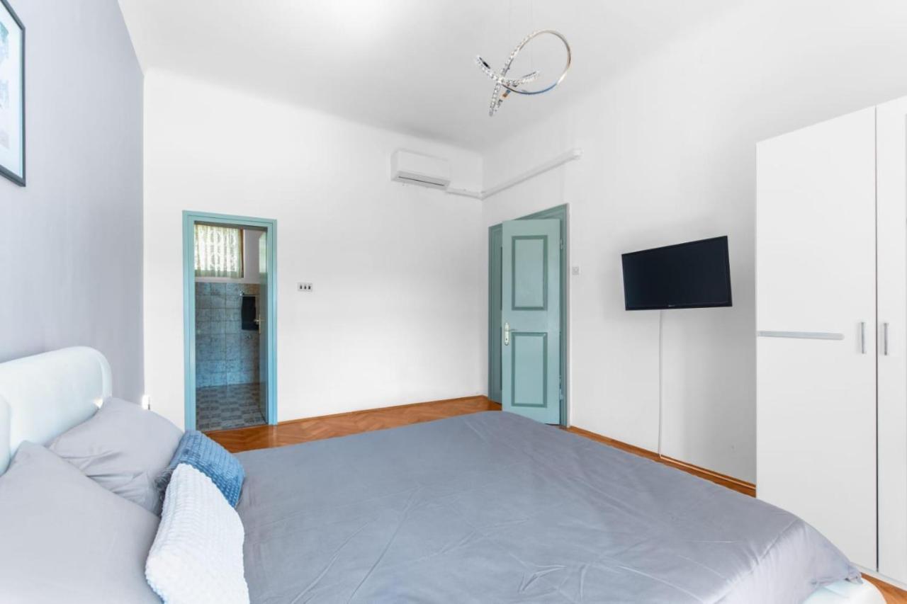 Apartmani Ella Рабац Экстерьер фото