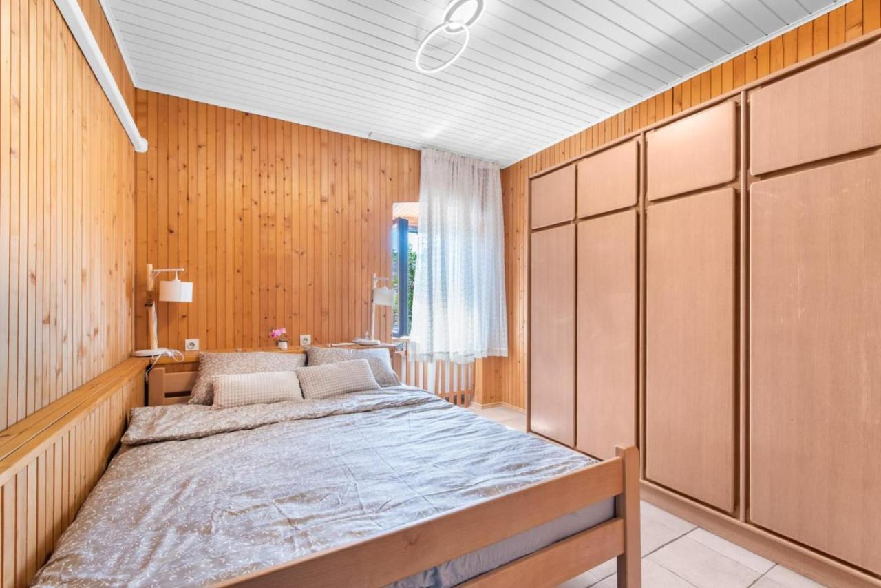 Apartmani Ella Рабац Экстерьер фото