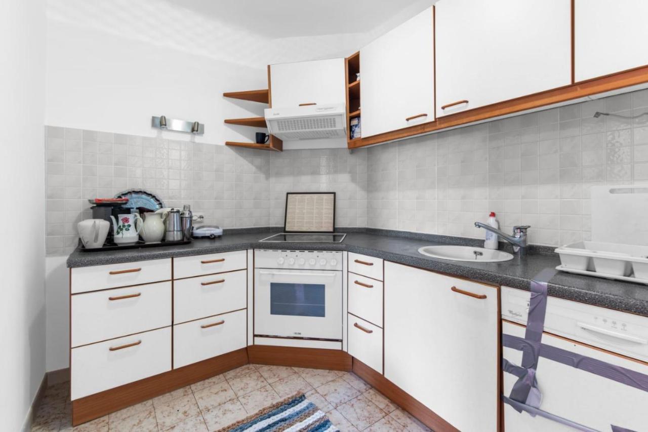 Apartmani Ella Рабац Экстерьер фото