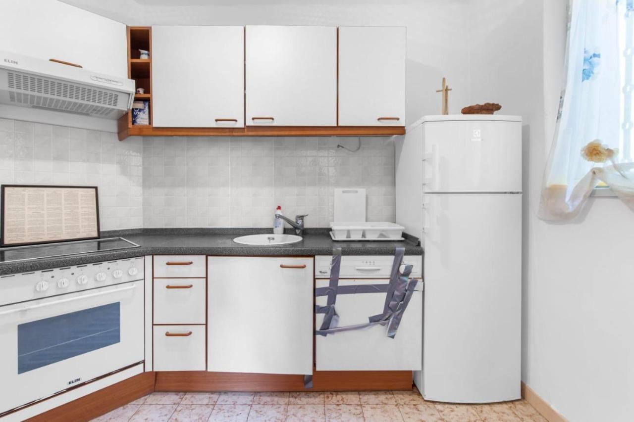 Apartmani Ella Рабац Экстерьер фото